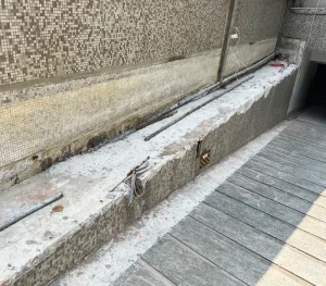 牆面打除,全面清除劣化層
