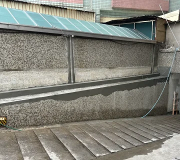 裕農路社區大樓車道外牆防水修繕